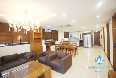 Nice and modern apartment with 03 bedrooms for rent in Truc Bach Lake, Ba Dinh district 